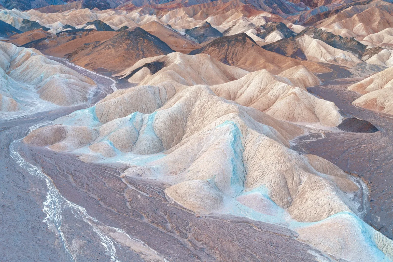 Painted desert badlands